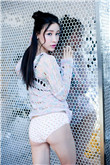 美女尿图